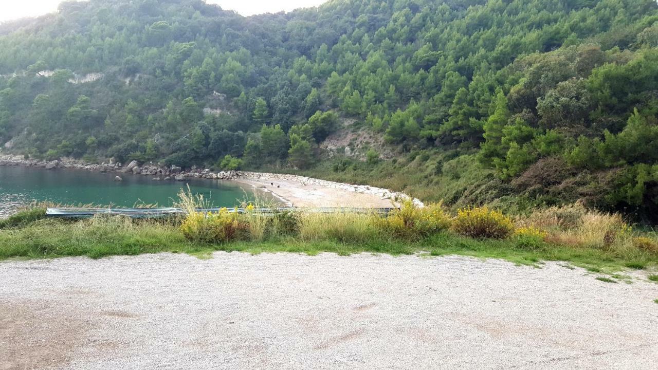 "Il Nespolo" Villa Scauri  Eksteriør billede